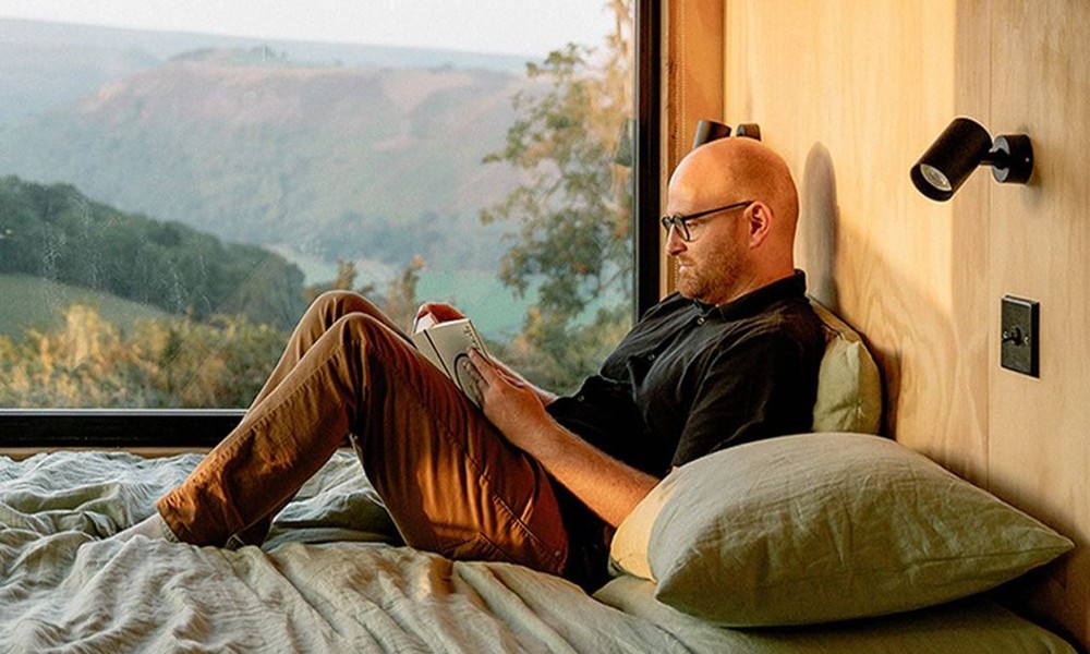 The Digital Detox Movement and Modern Wellness