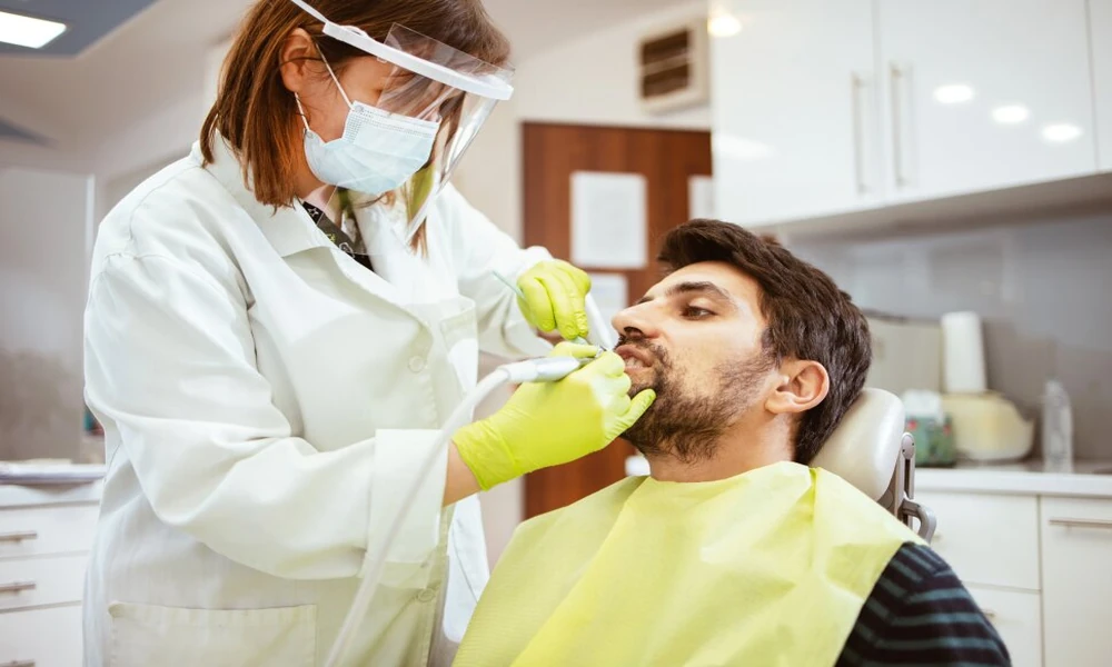What to Look for When Searching for an Invisalign Dentist